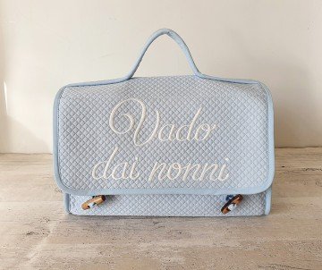 Borsa neonato personalizzata matelasse celeste vado dai nonni